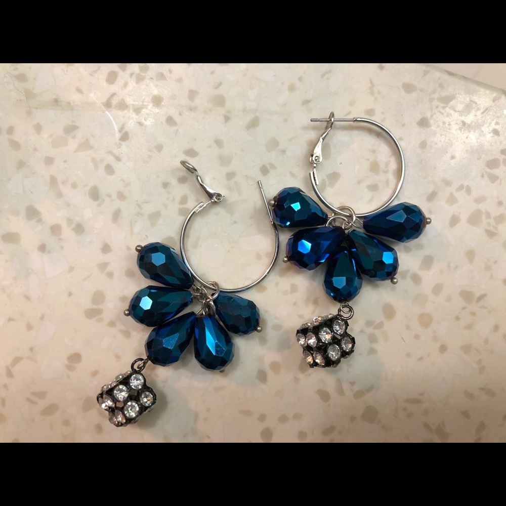 Blue Matching earrings and necklace
